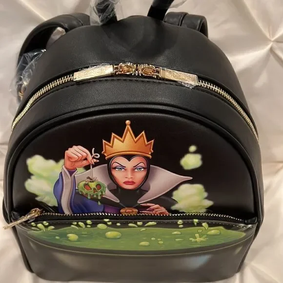 Danielle Nicole Disney Snow White and the Seven Dwarfs Evil Queen Mini Backpack - Picture 5 of 10